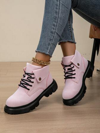 Höst/vinter 2025 Mjuka och andningsbara utomhuskängor, tjock botten, lätta och bekväma för semestrar, resor och festivaler. Lämpliga för alla årstider, fotkängor och naked boots i moderiktig stil, högklackade, grova kängor för kvinnor, brittisk stil, vattentät platå, moderiktiga fotkängor för plusstorlekar