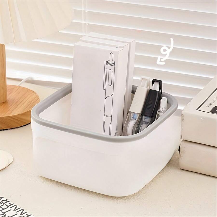 1pc Miniature Desktop Trash Can With Lid, Cute Countertop Garbage Bin