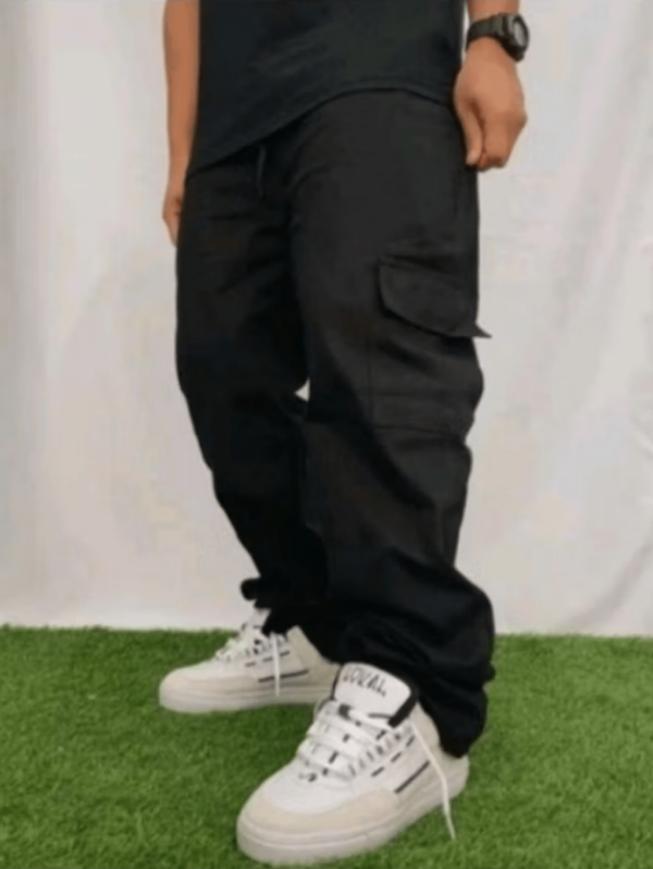 calca cargo larga masculinha skate  muito bolso fechamento cordao