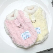 宠物服装。厚实温暖的毛绒背心，适合小型犬和猫在冬季穿着。可以在户外快乐玩耍的狗狗服装。 - 杏色 - 查看 3