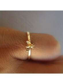 18K 镀金蜜蜂设计戒指 - 非常适合精致的订婚、复古婚礼和伴娘礼物！ - 金色 - 查看 2