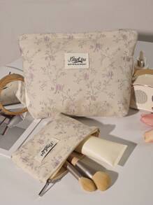 1 cái/bộ Túi đựng đồ trang điểm cầm tay màu be, vải Jacquard màu hồng hoa hồng. Túi đựng đồ trang điểm du lịch cỡ lớn, tối giản, đa chức năng, túi đựng mỹ phẩm bằng vải canvas, túi đựng đồ vệ sinh cá nhân di động. Thiết kế khóa kéo mở lớn, đựng mỹ phẩm, son môi, trang sức, chăm sóc móng tay, chăm sóc da, có thể đựng trang sức, kẹo, khăn giấy, băng vệ sinh, băng vệ sinh, tiền lẻ, chìa khóa, tai nghe, túi đựng đồ dễ thương, thích hợp cho phụ nữ, du lịch, ký túc xá, trường học. Quà tặng cho bé gái. Quà tặng ngày lễ - Màu be - Xem 1