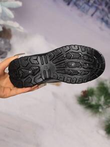 Botas acolchoadas de algodão mais vendidas para mulheres, forro quente, impermeável, antiderrapante, confortável, sapatos para mães idosas para o inverno