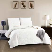 3 件花卉夜景羽绒被套套装：1 件羽绒被套 + 2 件枕套，亲肤透气柔软舒适（1 *羽绒被套 + 2 *枕套，无填充物） - 白色 - 查看 3