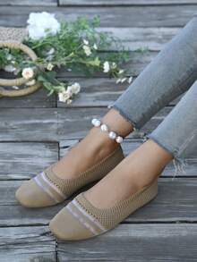 女士时尚新款透气纯色方头柔软平底一脚蹬休闲运动鞋，适合妈妈，舒适运动乐福鞋 - 卡其色 - 查看 9