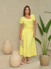 Skirt And Blouse Set In Twill Viscose Short Sleeve Blouse With Boat Neckline Midi Skirt With Flared Model With Pockets And Front Slit - 黃色 - 查看 2