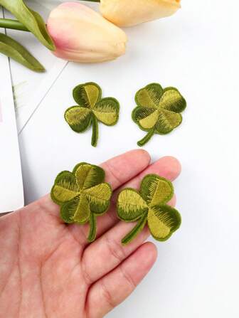 10pcs Clover Graphic Embroidered Patches, Cartoon Style Sew-On Applique For Clothes, Shoes, Bags, DIY Crafts