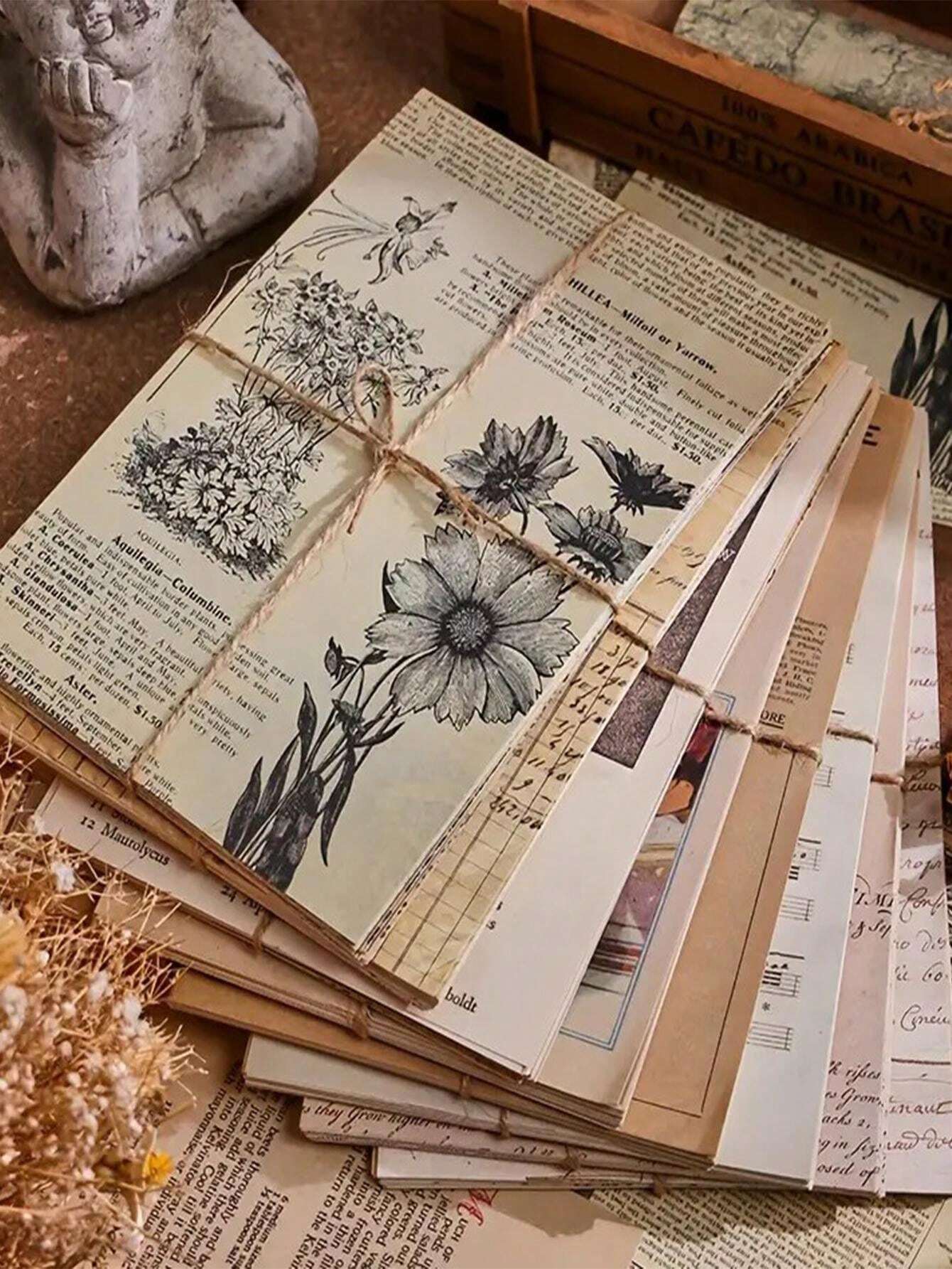 30 Sheets Vintage Scrapbook Paper Large Size 14*20cm (5.5*7.9 Inch) Non