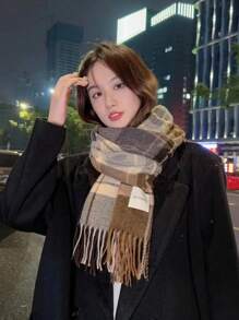 1pc Retro Checkered Scarf, Imitation Cashmere Warm Couple Scarf, Versatile For Autumn/Winter - Khaki - View 6