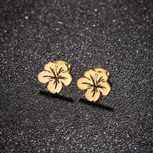 1 Pair Stainless Steel Korean Style Cute Small Flower Stud Earrings For Women Sweet Statement Spray Paint Metal Flower Earring Party Birthday Jewelry Valentines,Mom,Mother,Mother's Day,Gift
