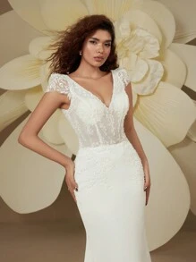 Váy cưới đuôi cá hở lưng đính hạt thêu tinh tế cổ chữ V đôi thanh lịch HEARBOBO - trắng - Xem 8