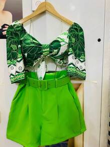 RAW CLOTHING New Set Of One-Size-Fits-All Shirt That Ties At The Back With Elastane And Print, Shorts With Belt And Pocket - màu xanh lá - Xem 3