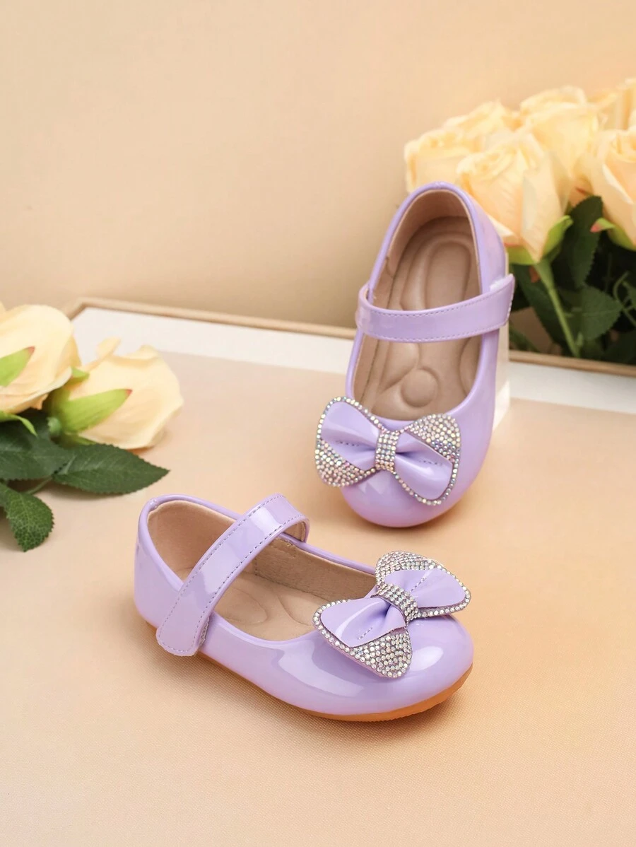 1 双漆面蝴蝶装饰防滑平底婴儿幼儿鞋，适合所有季节 - 紫色 - 查看 1