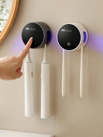 1 pieza Esterilizador de cepillo de dientes UV automático, Sanitizador de cepillo de dientes para baño, Soporte para cepillo de dientes montado en la pared con carga USB con función de secado con aire caliente y esterilización automática, Organizador de cepillo de dientes de 2 ranuras, Limpiador sanitizante de cepillo de dientes para uso familiar, Almacenamiento de baño, Accesorios de baño, Decoración de otoño, Regreso a la escuela