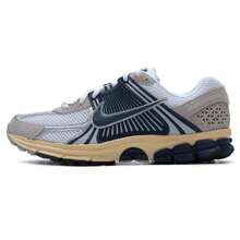 Nike Zoom Vomero 5 休闲时尚百搭运动鞋