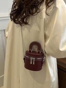 Wholesale Fashion Women 2025 New Arrival High-End Burgundy Makeup Bag Case Mini Shoulder Crossbody Bag, Fashionable Burgundy Bag , Red Bag , Burgundy Bag - Burgundy - View 4