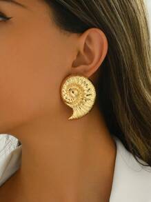 1對度假風格時尚蝸牛形誇張金屬耳釘，適合女性日常佩戴