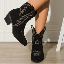 2024 秋冬新款波西米亚刺绣牛仔西部靴，粗跟黑色过膝一脚蹬