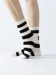 1 双女式彩色条纹中筒瑜伽普拉提袜带防滑运动袜室内舞蹈健身地板袜缓冲中筒袜适合芭蕾舞蹈 - 彩色 - 查看 7