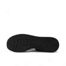 Zapatillas deportivas informales de suela baja para hombres y mujeres de la Serie Básica 39906901 para 2024 - Negro - Ver 3