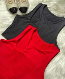 BIA KIT WITH 2 WOMEN'S CROPPED TOPS IN SUPLEX FABRIC WITH HOLE DETAIL ON THE SHOULDER, SUMMER - 紅色 - 查看 2