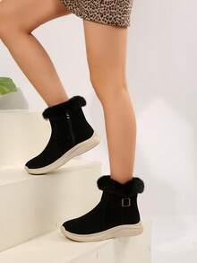 大码女式冬季短靴，带毛皮衬里，时尚新款设计，带拉链和带扣带，户外雪地靴 - 黑色 - 查看 6