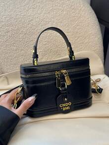 时尚纯色，配有可调节肩带，盒状包，斜挎包，非常适合派对、舞会、晚宴/宴会，搭配派对礼服、舞会礼服、生日礼服，适合节日/度假/假日/郊游/旅游/体育场/大学/学院教室/通勤，适合女性、女孩、大学生、年轻女孩 - 黑色 - 查看 9