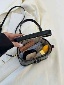 时尚纯色，配有可调节肩带，盒状包，斜挎包，非常适合派对、舞会、晚宴/宴会，搭配派对礼服、舞会礼服、生日礼服，适合节日/度假/假日/郊游/旅游/体育场/大学/学院教室/通勤，适合女性、女孩、大学生、年轻女孩 - 黑色 - 查看 5