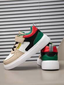 时尚字母印花彩色复古拼接儿童运动鞋，儿童钩环扣低帮平底舒适防滑男女学生返校休闲运动鞋 - 棕色 - 查看 5