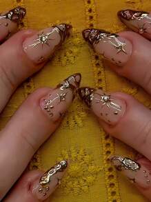 30片/套 现代简约休闲优雅街头风个性化复古3D不对称装饰青铜金水钻美甲贴纸套装，瞬间提升您的造型，适合精致优雅的女孩和女士日常及购物使用。 - 金色 - 查看 1