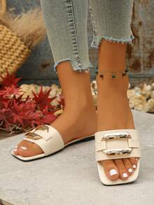 Dép xỏ ngón thời trang thường ngày cho nữ, thoải mái, đa năng, tối giản, trang trí bằng kim loại hình vuông cỡ lớn, dép xỏ ngón đế bằng hở ngón - Màu be - Xem 3