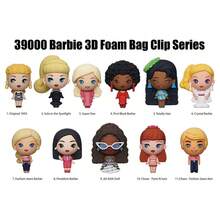 Barbie 1 件芭比娃娃官方授权 3D 卡通动漫人物钥匙扣随机一个神秘散装袋夹超级明星芭比娃娃或其他人物，可作为生日和周年纪念日圣诞节万圣节礼物 - MN-39000 - 查看 4