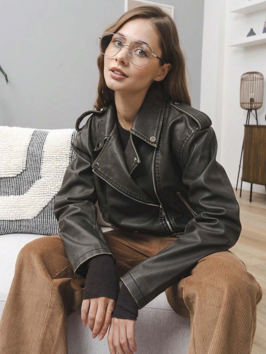 Damska kurtka skórzana z paskiem, luźny krój i zamek, modny, fajny, minimalistyczny styl, retro