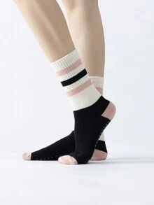 1 双女式彩色条纹中筒瑜伽普拉提袜带防滑运动袜室内舞蹈健身地板袜缓冲中筒袜适合芭蕾舞蹈 - 彩色 - 查看 6
