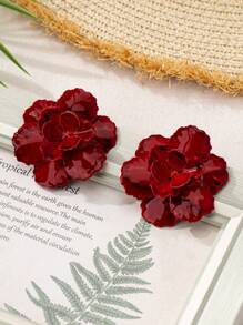 1 Pair Vintage Golden Geometric Textured Asymmetric Flower And Leaf Design Earrings, Accessory Gift For Women Valentines