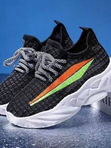 Zapatillas de deporte informales y cómodas para niños con estampado de bloques de color y diseño con cordones - Negro - Ver 2