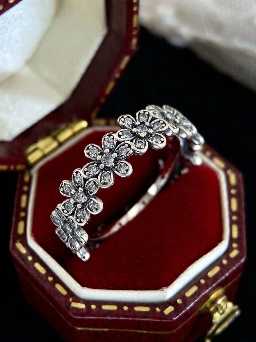 1PC Rhinestone Flower Ring With Rhinestones With Rhinestones Wedding Band For Women Girls Promise Ring Eternity Ring Fine Ladies Jewelry Gift Valentines