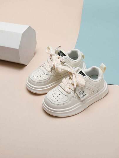 1 双男女款春秋运动鞋，时尚防滑软底休闲运动鞋，适合室内/户外活动和跑步，适合婴儿、幼儿和儿童