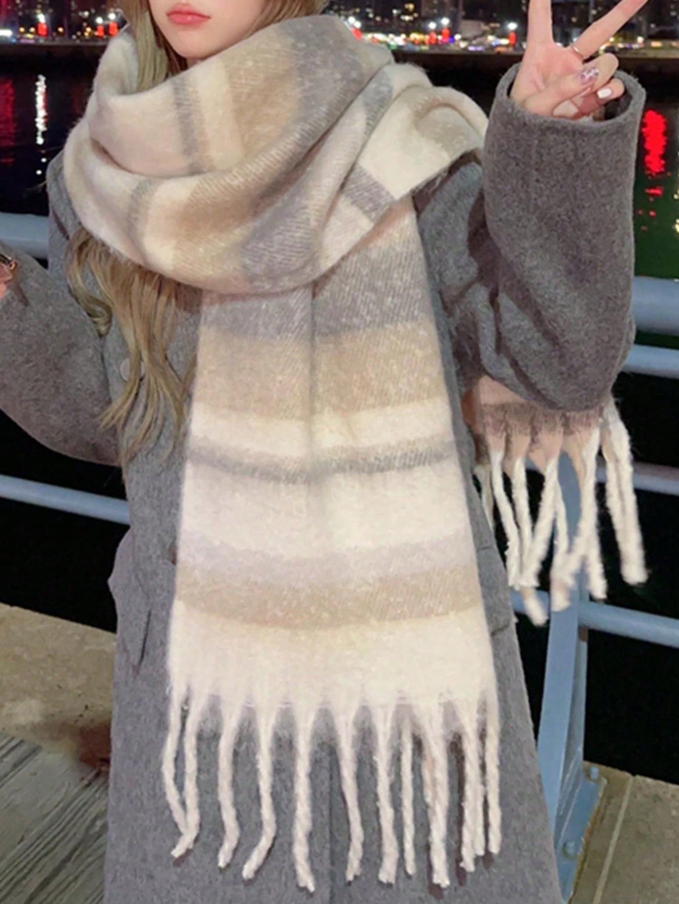 قطعة واحدة وشاح تأثيري عالي الجودة بتصميم كرتوني ج...