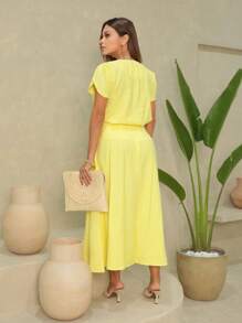 Skirt And Blouse Set In Twill Viscose Short Sleeve Blouse With Boat Neckline Midi Skirt With Flared Model With Pockets And Front Slit - 黃色 - 查看 6