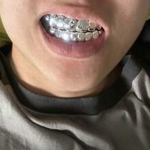 THATBOY Bộ 2 miếng/set mạ vàng 18K phong cách Hip Hop, 8 miếng mạ đồng cho răng trên và 8 miếng mạ đồng cho răng dưới, đính đá Zirconia tổng hợp - Phụ kiện nha khoa thời trang unisex - Nhiều màu - Xem 7