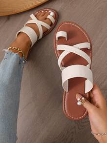 韩国时尚休闲平底凉鞋夏季露趾拖鞋，新款流行法式白色 - 米色 - 查看 2