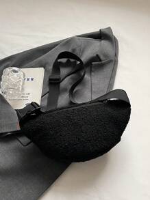 女士毛绒胸包，大容量 2025 新款秋冬小众设计女士斜挎腰包 - 黑色 - 查看 4