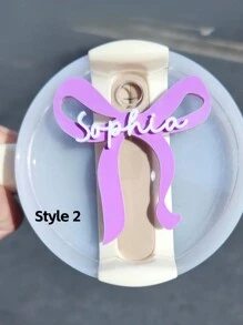 1pc, 40oz Glass Car Cup Bow Clover Cherry Nameplate. Personalized Love Valentine's Day Nameplate. Glass Straw Cap Accessories. Customized Cup Cap Nameplate. Handmade Gift. Valentine, Christmas, New Year Gift For Couples, Boyfriends, Girlfriends, Family And . Suitable For Anniversarys, Graduations, Weddings, Housewarm, Restaurant, Living Room, Bedrooms, Offices, Tea Room, Homes, Schools Water Bottles - nhiều màu - Xem 7