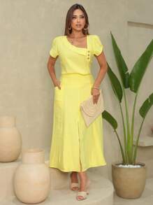Skirt And Blouse Set In Twill Viscose Short Sleeve Blouse With Boat Neckline Midi Skirt With Flared Model With Pockets And Front Slit - 黃色 - 查看 7