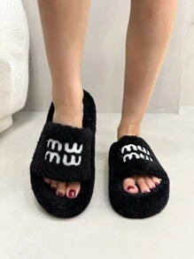 2025女式新款厚底毛绒拖鞋，适合户外穿着，秋冬，适合娇小女性的厚底一脚蹬拖鞋，4CM电梯室内/办公室拖鞋 - 黑色 - 查看 10