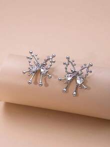 1 对复古简约镂空蝴蝶锆石耳钉，不对称时尚女士配饰 - 銀色 - 查看 1