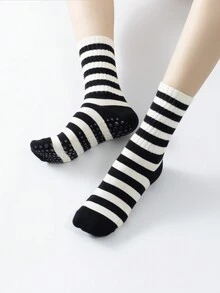 1 双女式彩色条纹中筒瑜伽普拉提袜带防滑运动袜室内舞蹈健身地板袜缓冲中筒袜适合芭蕾舞蹈 - 彩色 - 查看 5