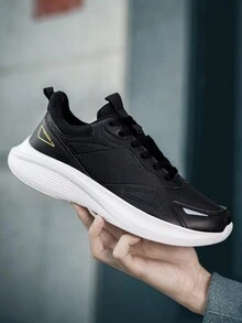 Giày chạy bộ thời trang và thoải mái cho nam - Đệm siêu mềm, chống trượt, dây buộc chắc chắn - Thích hợp cho các chuyến phiêu lưu ngoài trời, mặc được mọi mùa - Đen và trắng - Xem 3