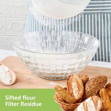 1 件优质手摇面粉筛 - 用于高效烘焙蛋糕、糕点、馅饼、纸杯蛋糕和甜点的筛子 - 耐用的滤网，配有易转动的手柄，是家庭烘焙师必备的厨房烘焙工具和小工具 - 黑色 - 查看 6